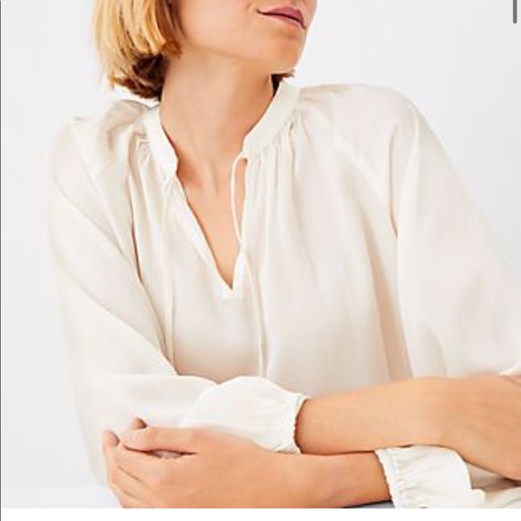 New Ann Taylor Tie Neck Tunic Blouse in Winter White Size XL - Picture 3 of 6